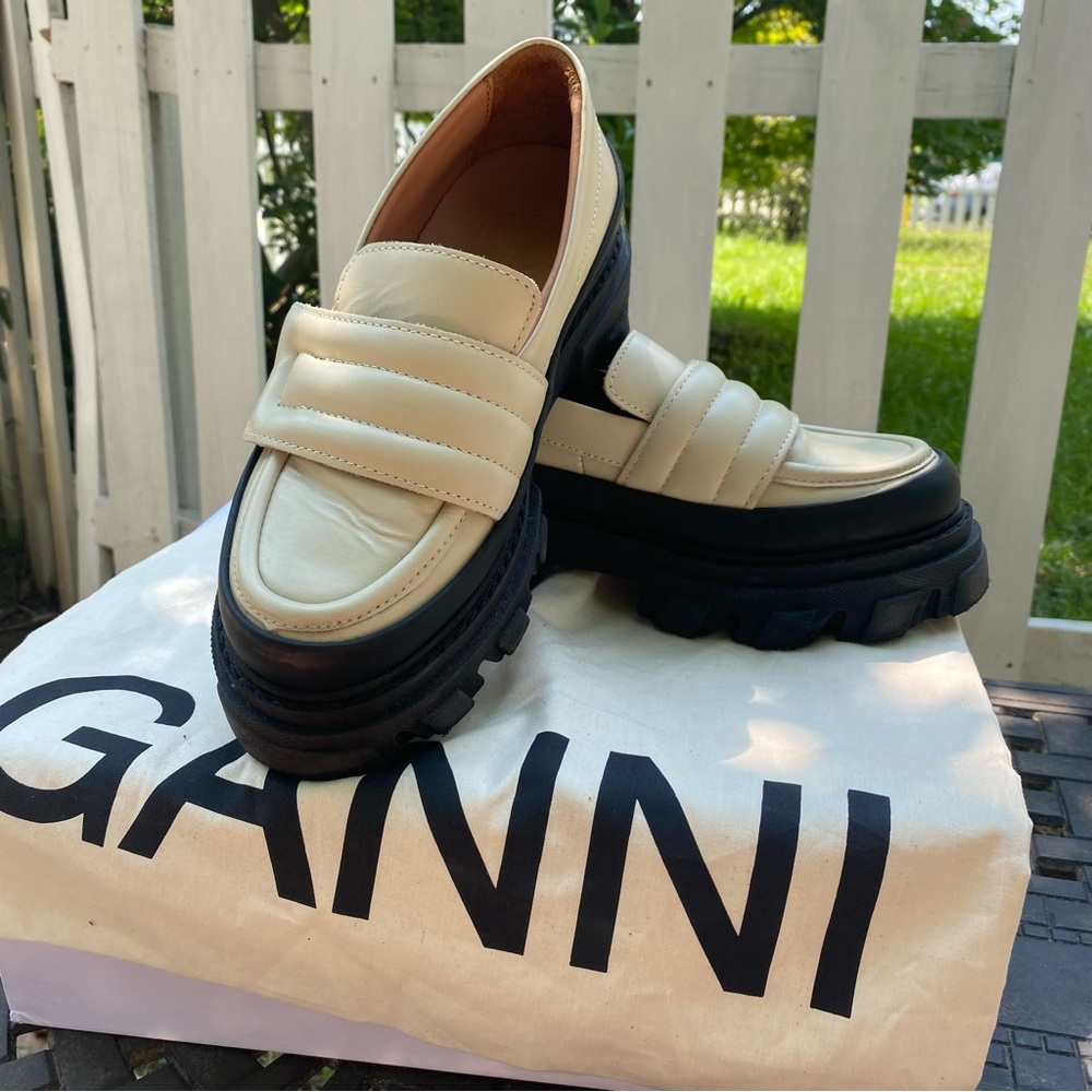 GANNI Off-White / Cream Leather Platform Loafers EU 38 WITH Dust Bag